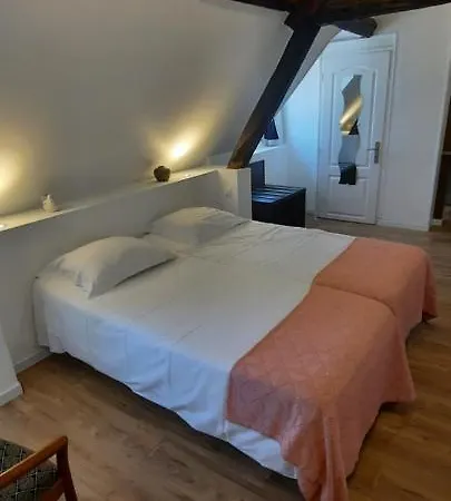 Du Gros Tilleul 3*
