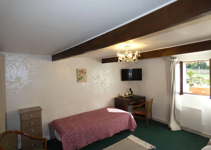 Du Gros Tilleul Hotel Argoules